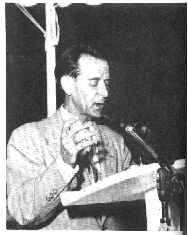 leader3.jpg (7186 bytes)